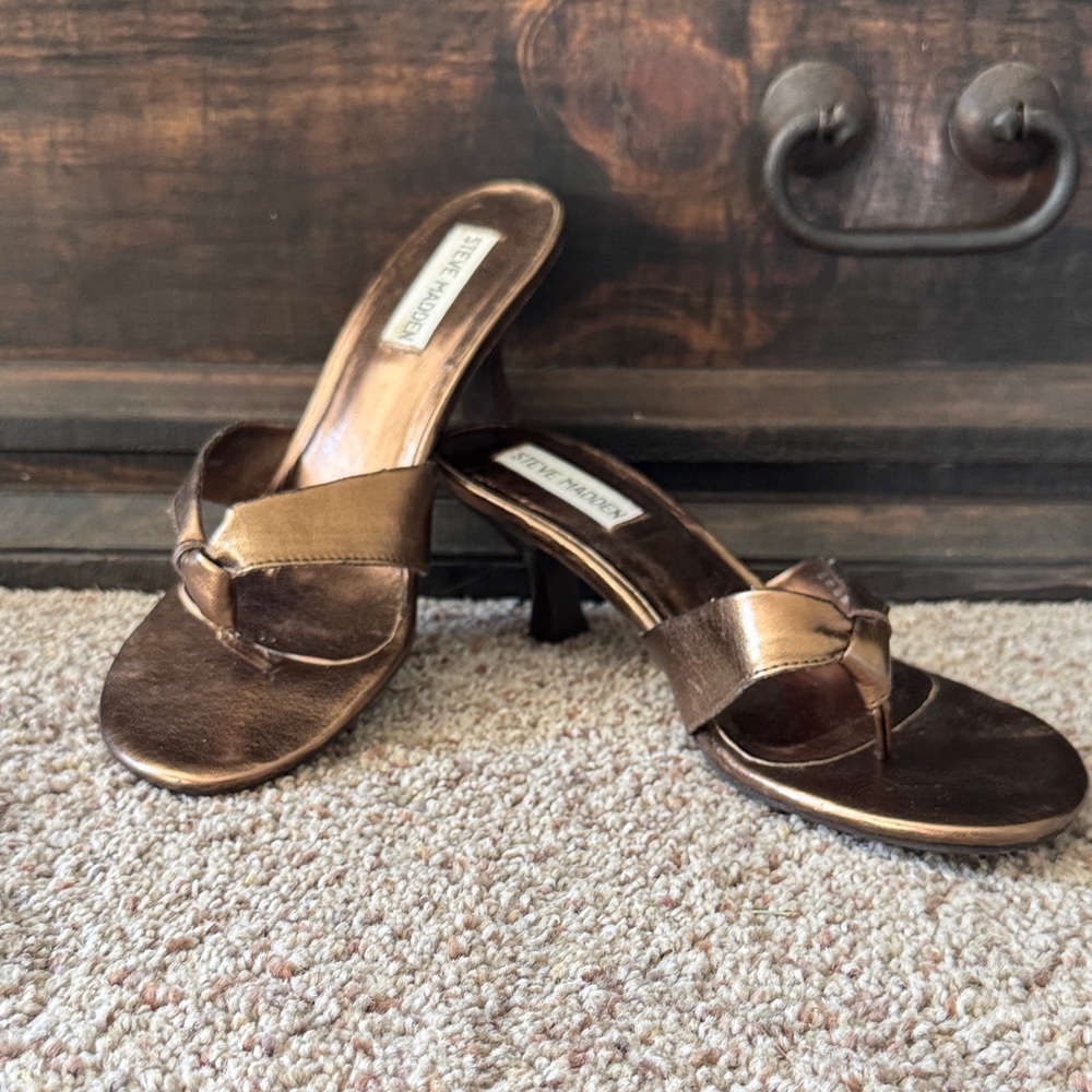 Steve Madden Metallic Bronze Heels